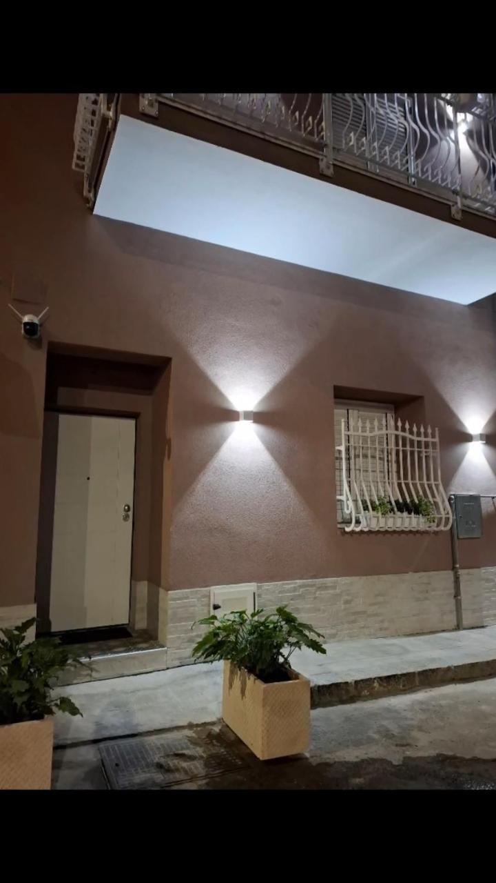 Mariam Royal Apartment & Rooms Reggio Calabria Exterior foto